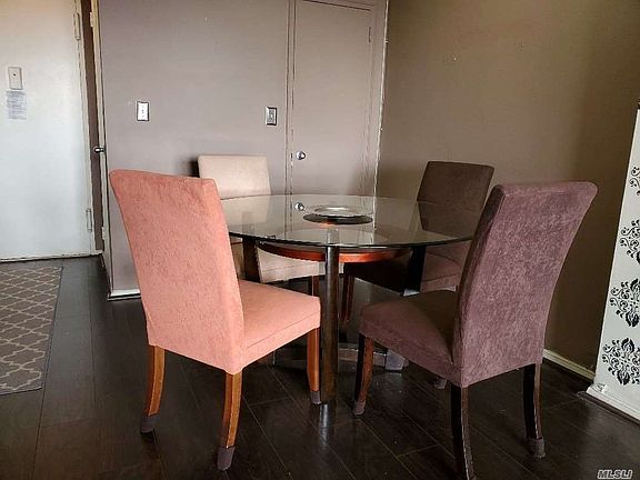 2nd image of 175-20 Wexford Ter APT 6V