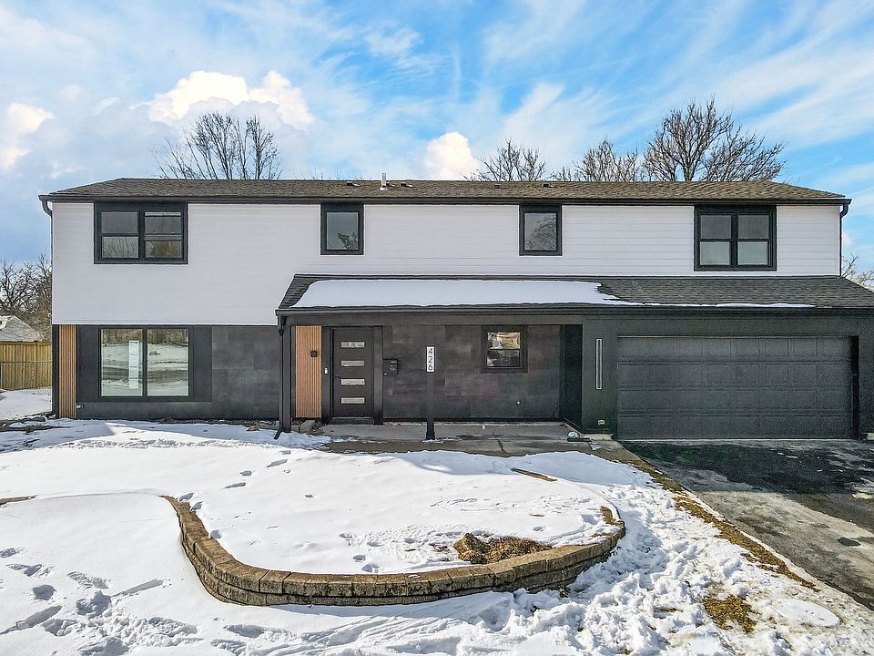 1st image of 426 Argyll Ln