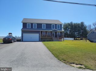 1014 Hoffman Rd, Windsor, PA 17366