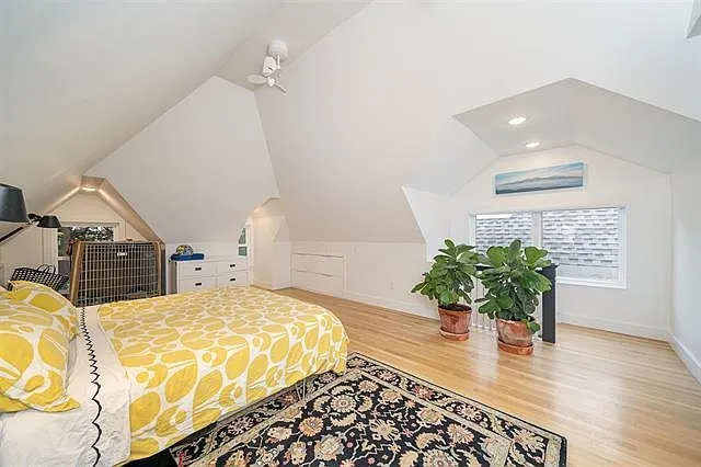 105 Fairview Ave — Photo 23