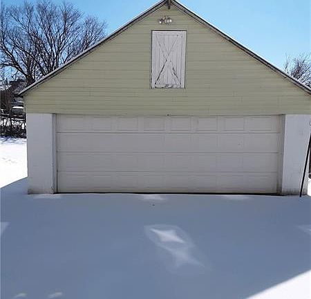 2nd image of 117 W 6811 Hilldale Dr
