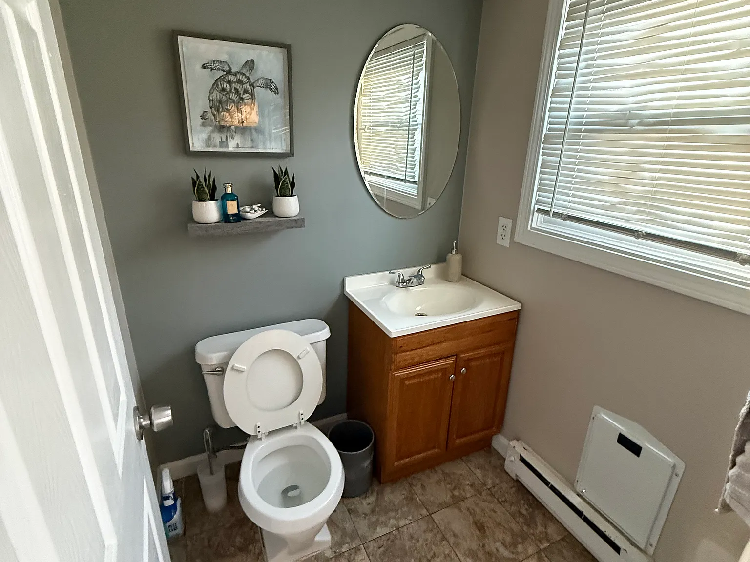 2 bed, 1.5 bath, 1020 sqft, $2,800 — Photo 3