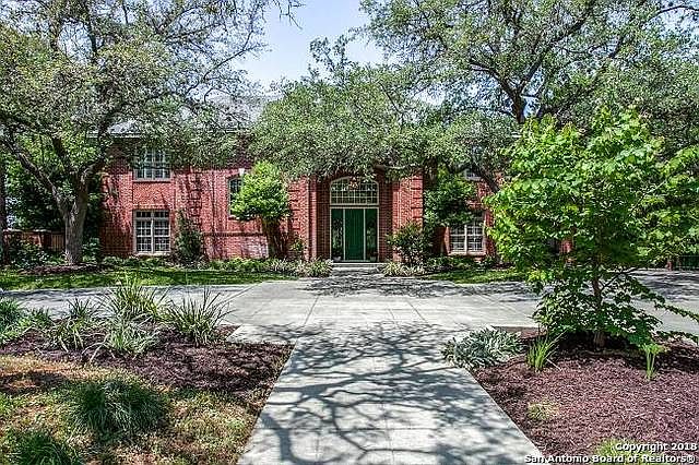 1st image of 829 College Blvd
