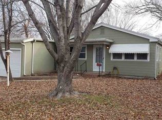 644 N Meridian Ave, Valley Center, KS 67147