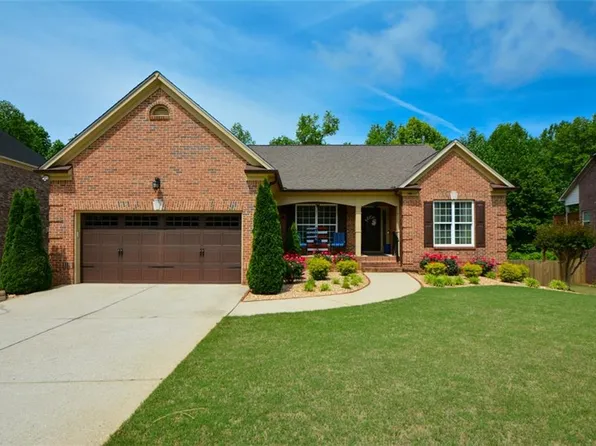 4332 Chesterfield Ct, Buford, GA 30518