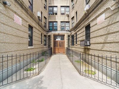 1711 Davidson Avenue #6J, Bronx, NY, 10453