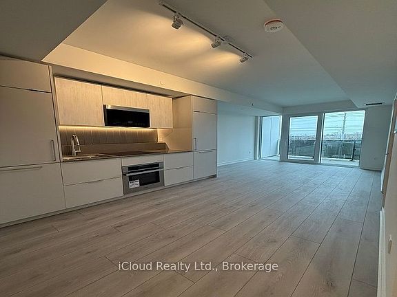 4th image of 1 Fairview Rd E #517