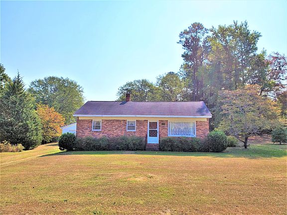 2nd image of 216 Fran Rd