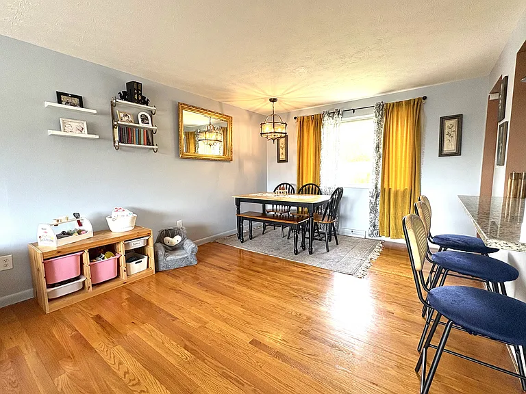 229 Blair Dr — Photo 9