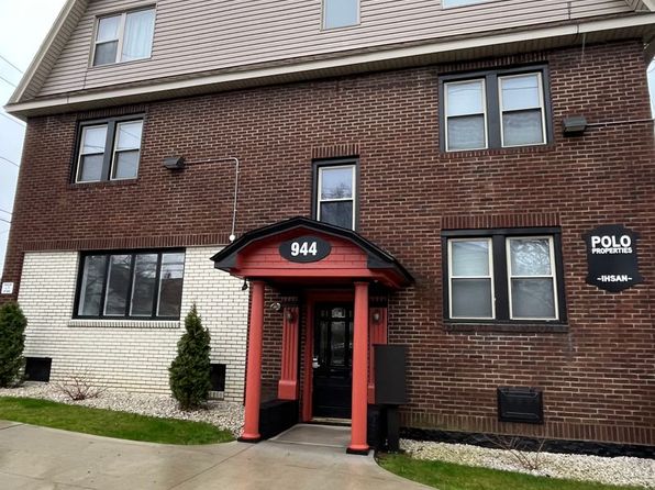 944 Beech St APT 1