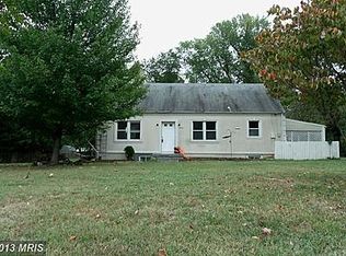 5251 Canard St, Alexandria, VA 22312