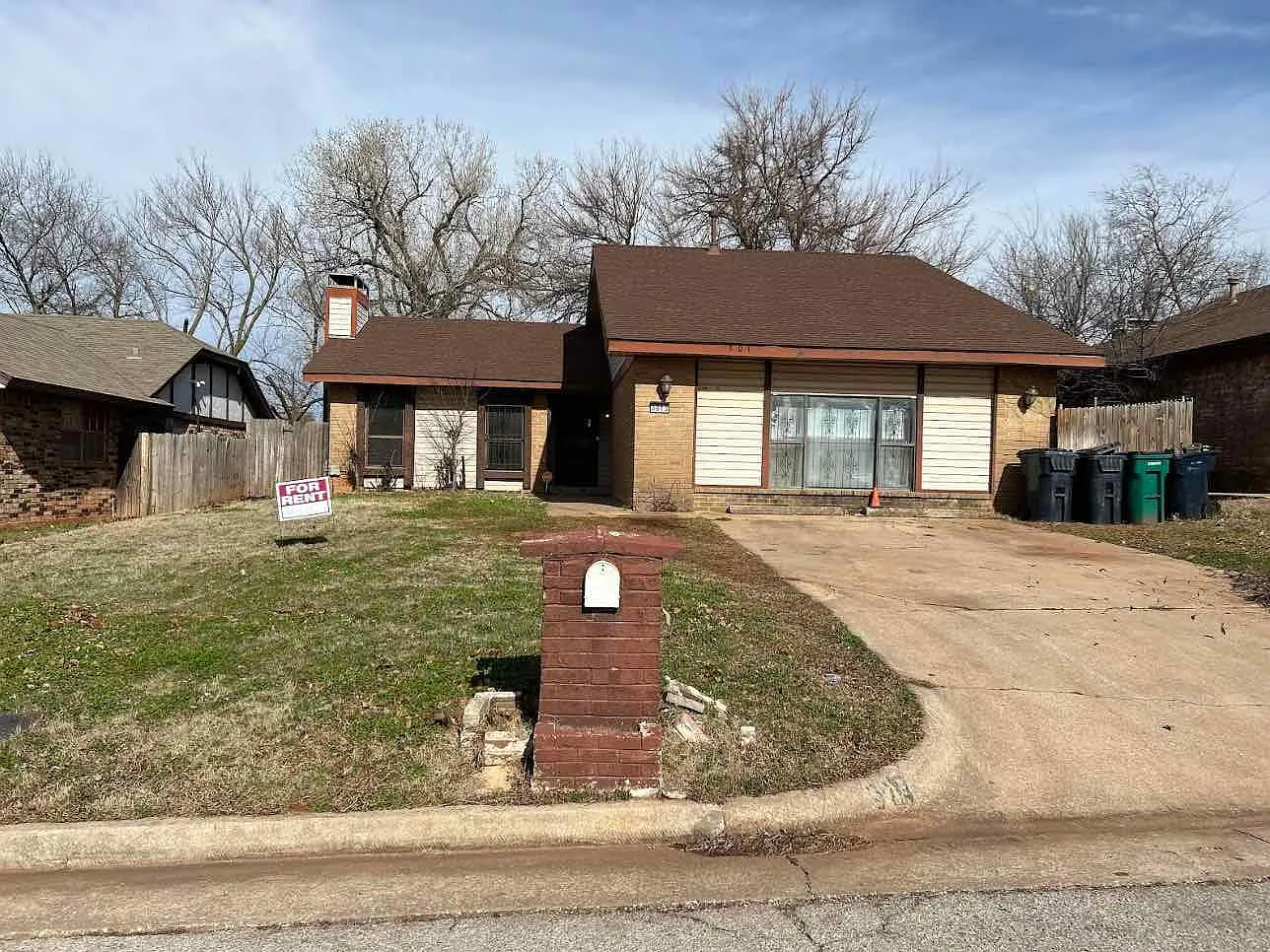 3 bed, 1.5 bath, 1769 sqft, $1,500 — Photo 2