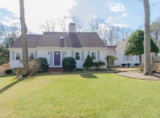 458 Elliott Rd, Centerville, MA 02632