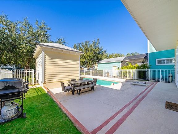 4th image of 1456 Reunion Blvd