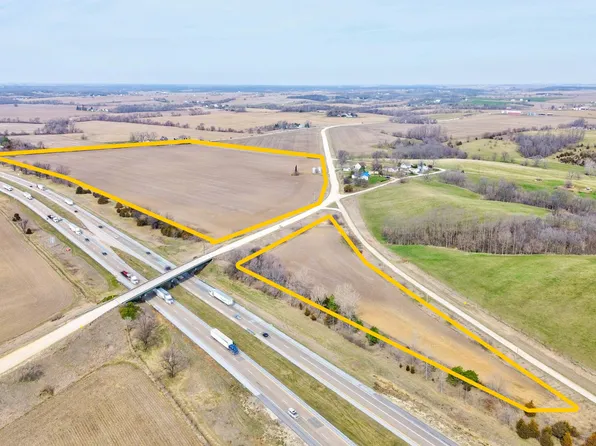Old Muscatine Rd, Wilton, IA 52778