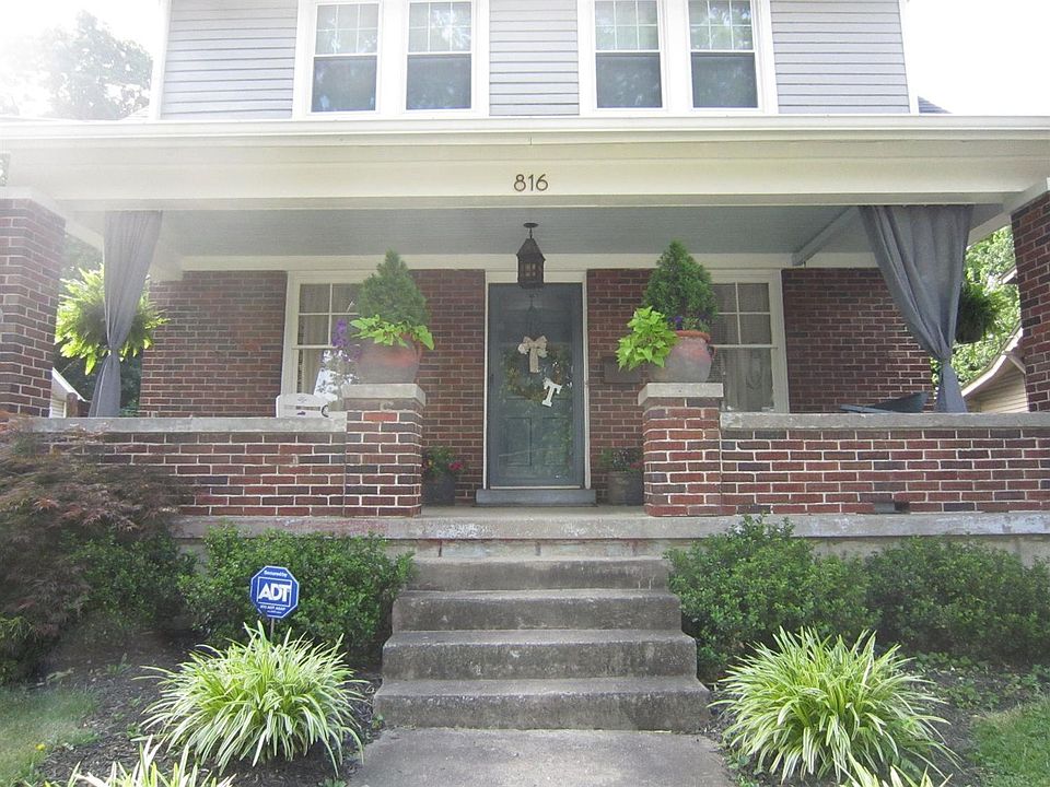 1st image of 816 Oak Hill Dr