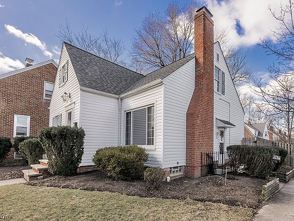 3rd image of 1256 Edsal Dr