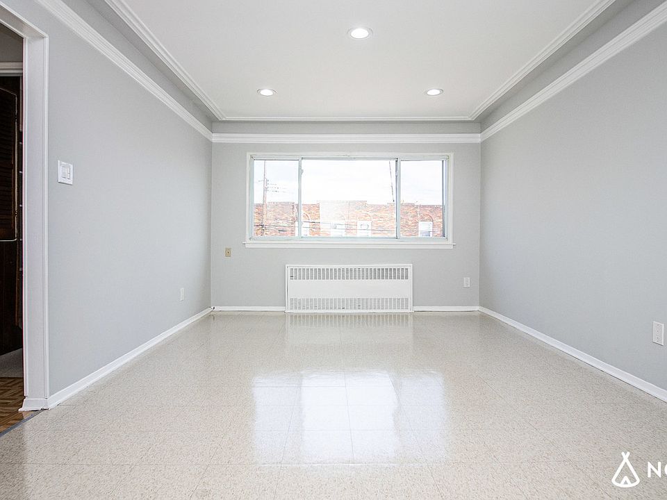 1st image of 1770 E 92nd St #2