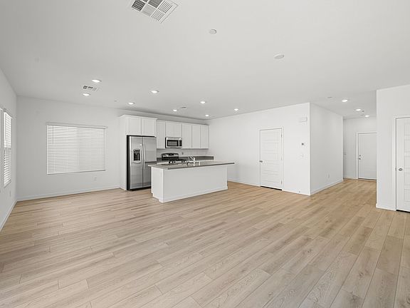 4 web or mls Lennar 3369 Dancing Waters St 4