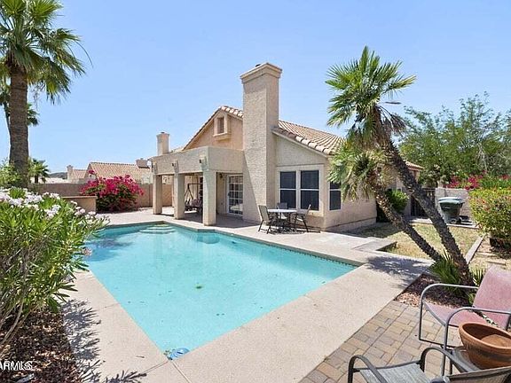 4th image of 1219 E SILVERWOOD Drive