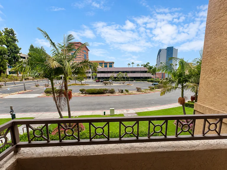 8889 Caminito Plaza Centro #7206 — Photo 12