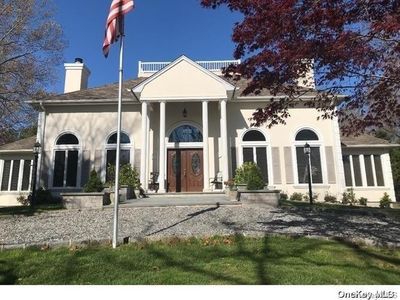 8 Nicole Court, Manorville, NY, 11949