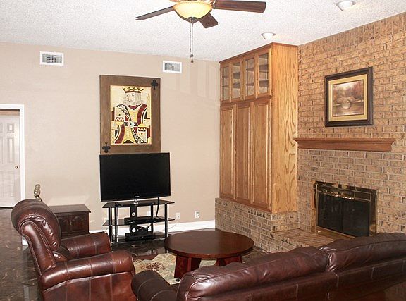 4th image of 5128 Whitson Ct
