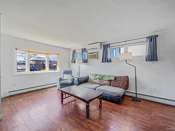 5th image of 3659 Ionia Street