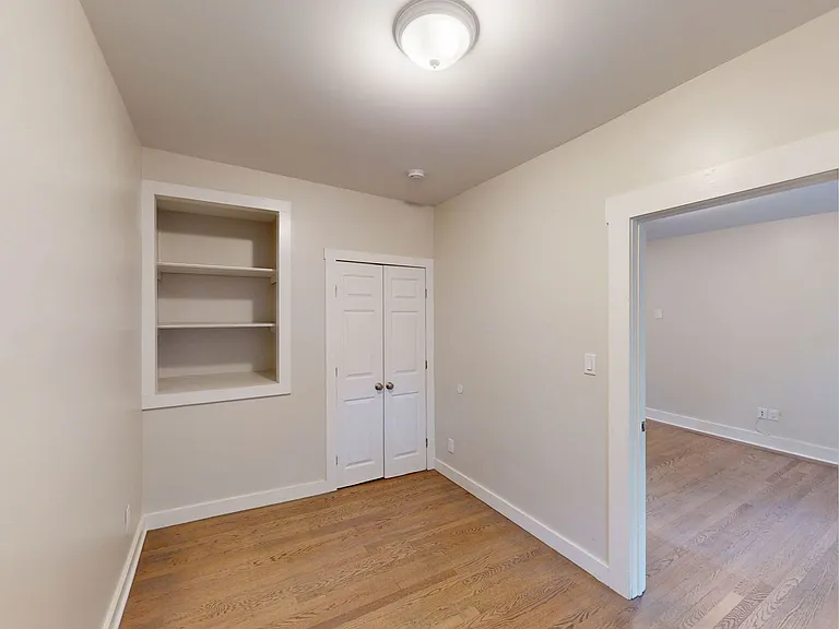 335 John St #2 — Photo 7