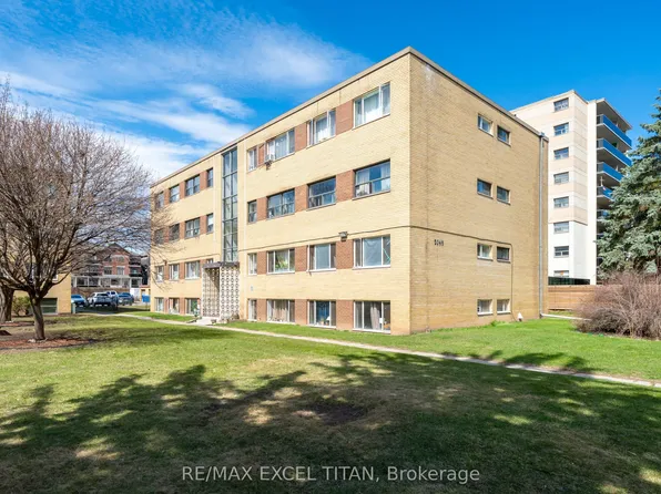 799 Robinson St, Burlington, ON