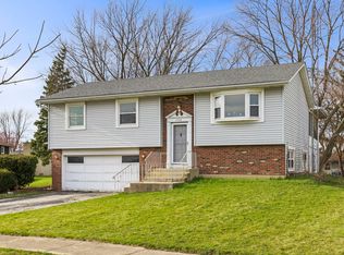 2325 Lowell St, Aurora, IL 60506