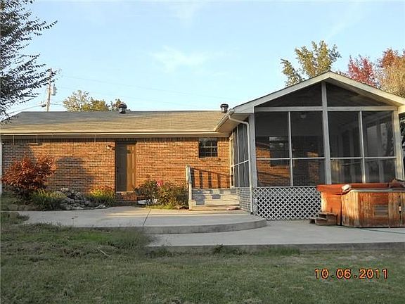 4th image of 40 Sherwood Dr