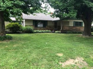 114 N Seminary St, Georgetown, IL 61846