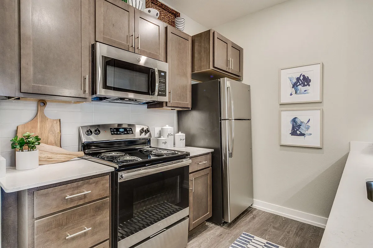Stainless Steel Appliances (Cedar Model) - 24 at Bloomfield