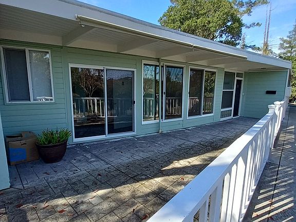 2nd image of 111-125 C St #4