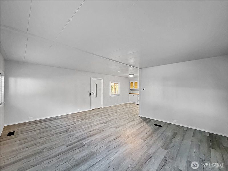 5th image of 2101 S 324th Street #324