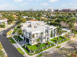 498 NE Mizner Blvd, Boca Raton, FL 33432
