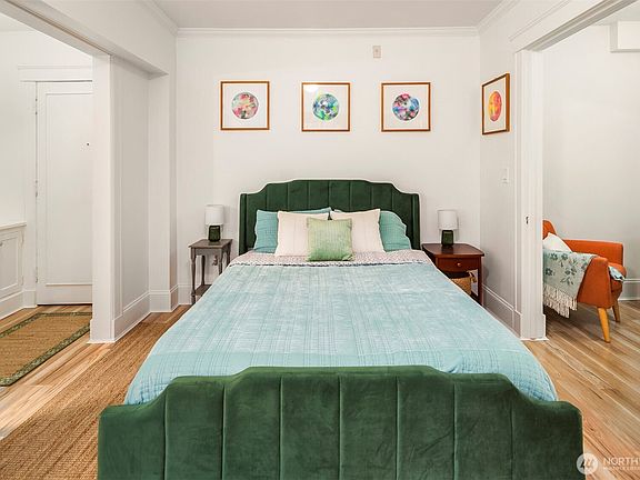 2nd image of 2132 5th Avenue #008