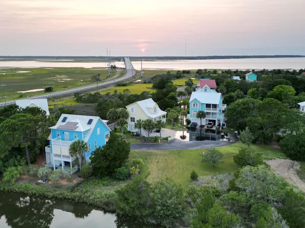 6 KEY WEST DR Drive, St. Helena  Island, SC 29920