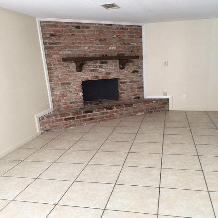 1st image of 752 Brinwood Ave