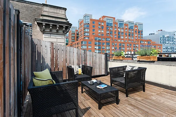 Rented by Two Trees | media 10