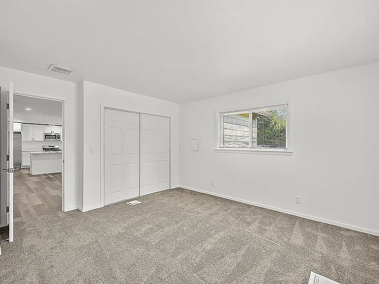 7182 N Van Decar Rd SE — Photo 22