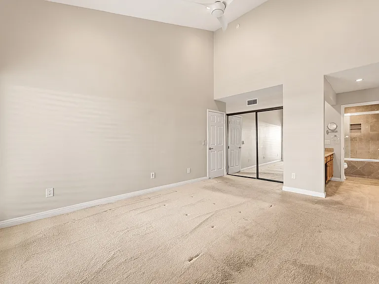 8600 Tuscany Ave #424 — Photo 13