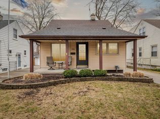 1426 Oakley Rd, Clawson, MI 48017