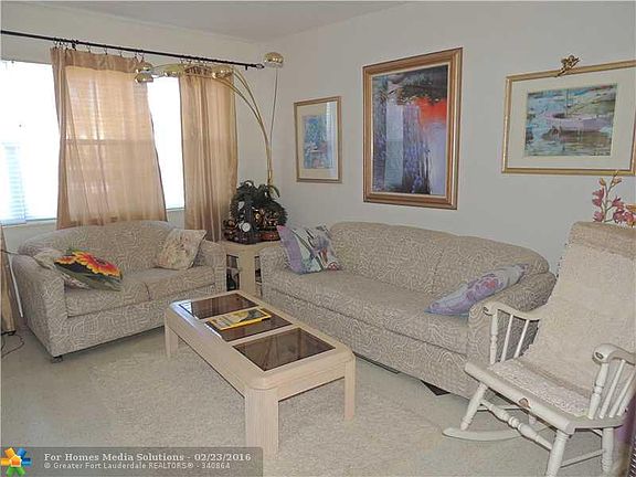 3rd image of 3212 NE 8th Ct APT 5