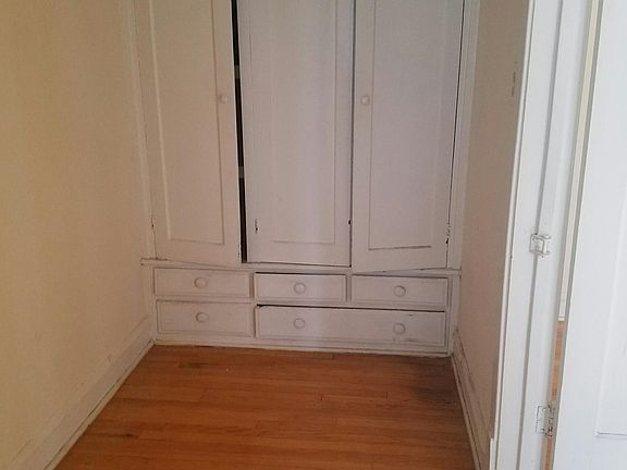 5th image of 1339 W Estes Ave APT 47