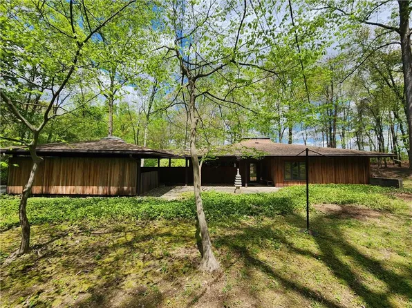 20 Charnwood Drive, Suffern, NY 10901