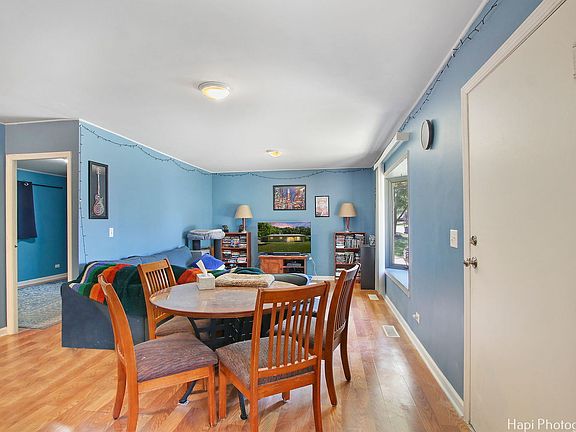 5th image of 99 Birch St