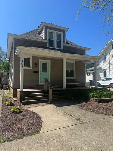808 Wisconsin Ave Photo 1
