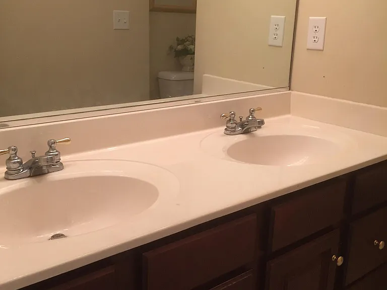 605 Mannington Pl — Photo 34